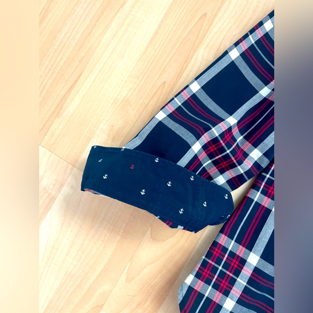 Express Button Down Shirt - Picture 3 of 4